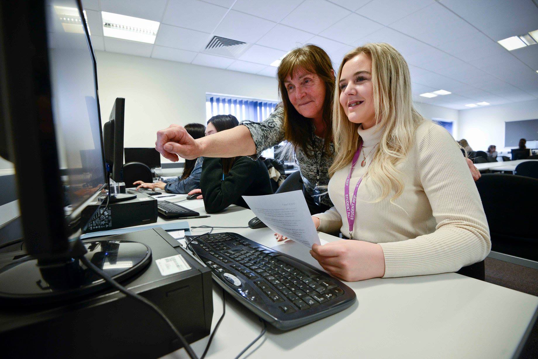 Level 3 Apprenticeship in Business Administration