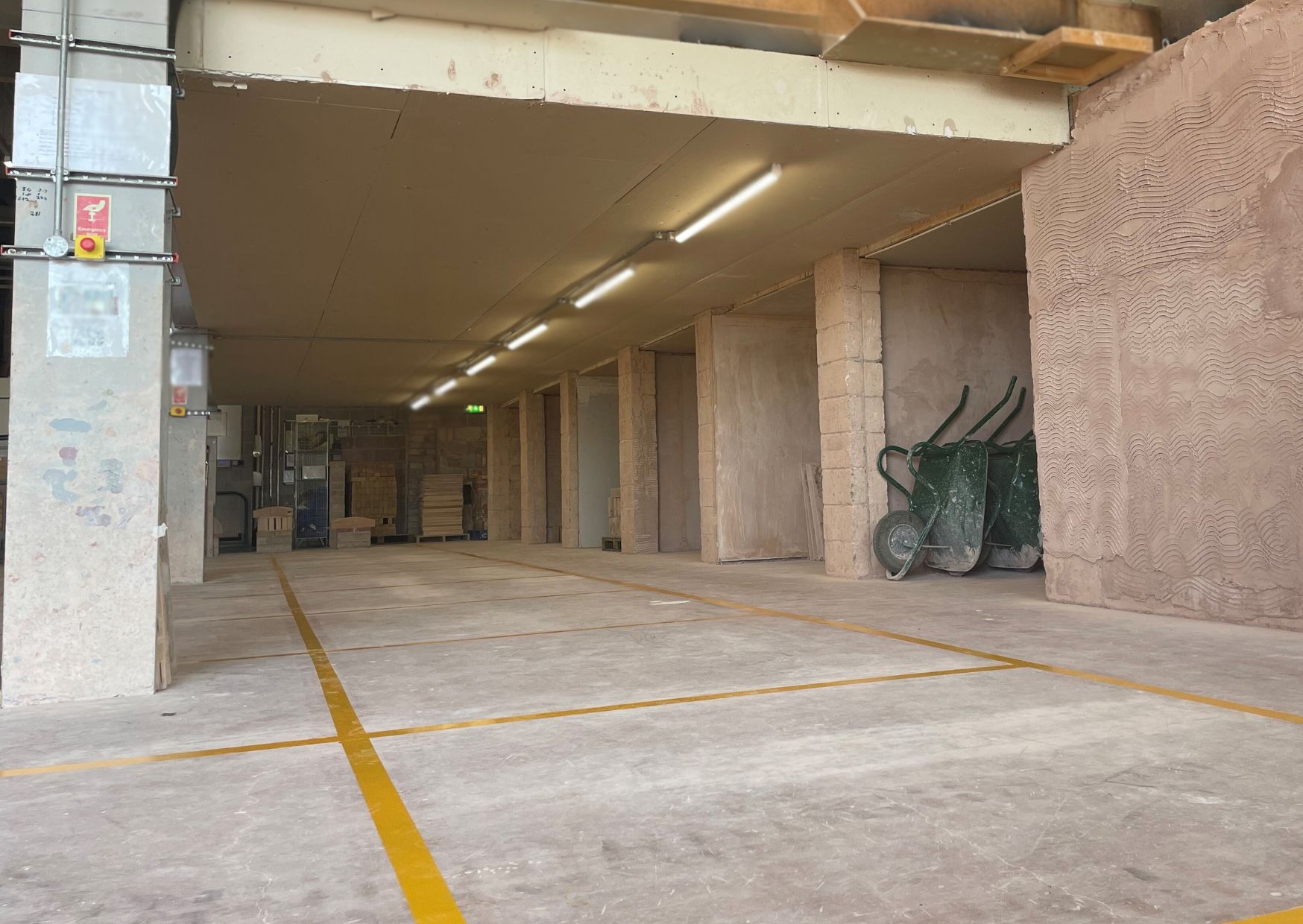 Level 1 Award in Plastering